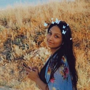 Meet your Posher, Regina